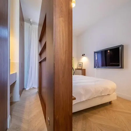 Exceptional 3bd - Trocadero Victor Hugo * Parigi